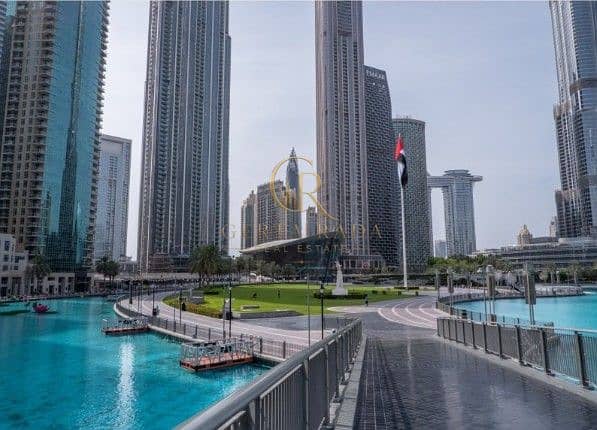 13 Burj Lake Fountain View . jpg