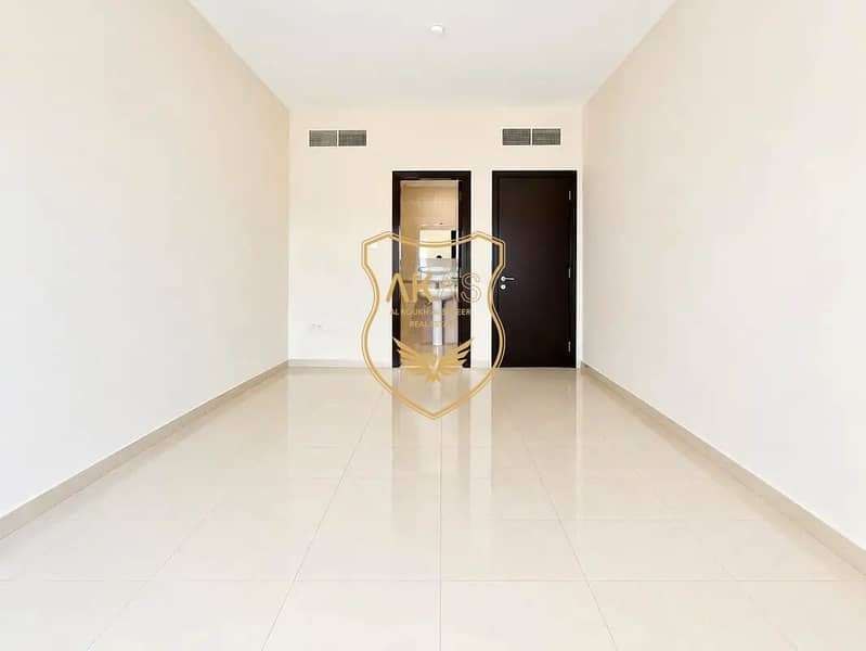 4 1000031140. webp