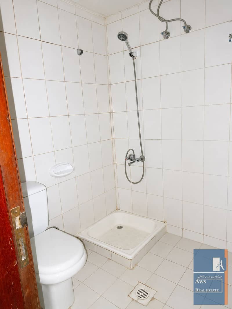 4 4 EDIT. png