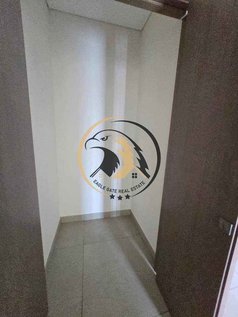 20 1000451565. jpg
