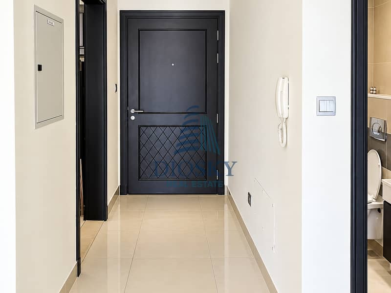 6 Image 6