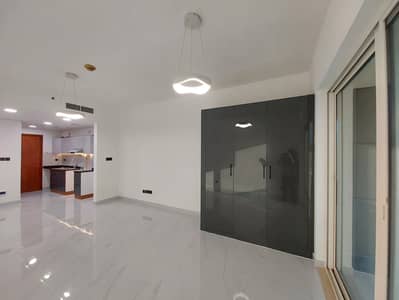 Студия в аренду в Дубай Продакшн Сити, Дубай - ec323a11-2bb2-430d-80e1-69eeff9ac09e (1). jpg Студия в аренду в Дубай Продакшн Сити, Дубай - ec323a11-2bb2-430d-80e1-69eeff9ac09e (1). jpg