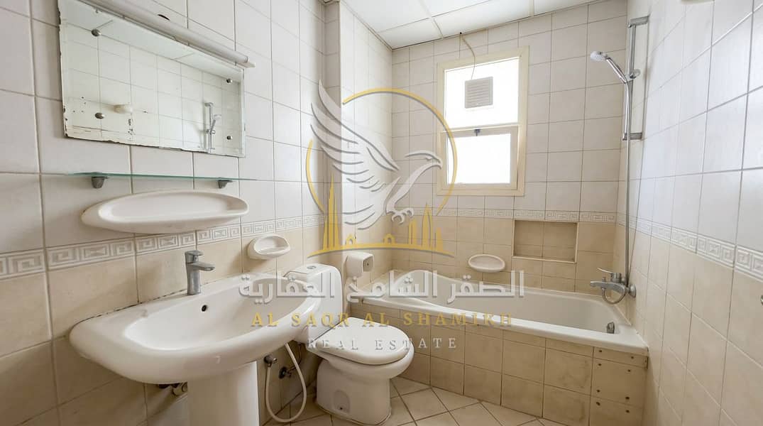 11 pacious-1-bedroom-apartment-al-qulayaa-sharjah9. jpeg