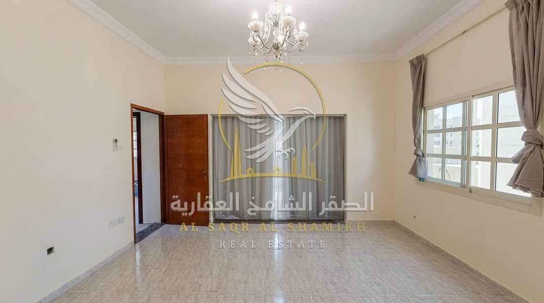 7 Real_estate_photo_enhancement_in…_202609051851. jpeg