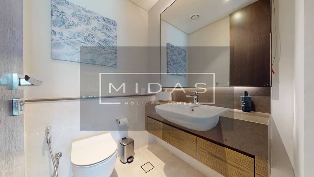 3 MIDAS-REAL-ESTATE-Jumeriah-Living-Marina-Gate-09042025_132746. jpg