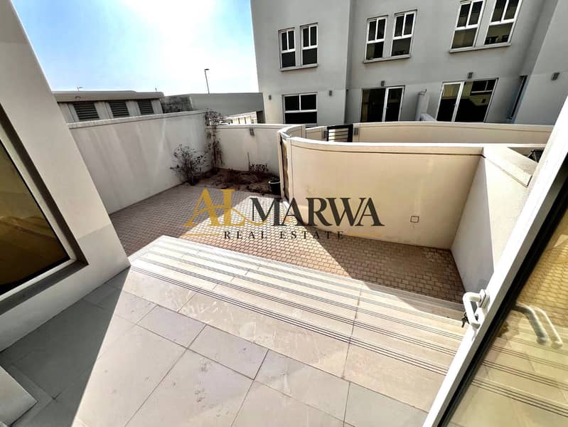 13 f602610f-4bf7-416c-ae15-dcc95c21f196. jpeg