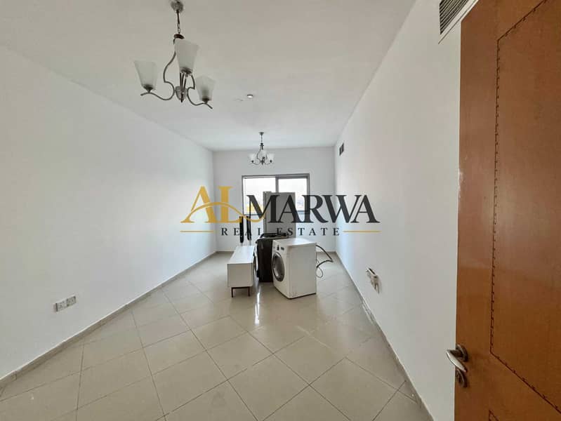 ab6cd4b0-3810-4c5e-aa97-d5a689c7c033. jpg ab6cd4b0-3810-4c5e-aa97-d5a689c7c033. jpg