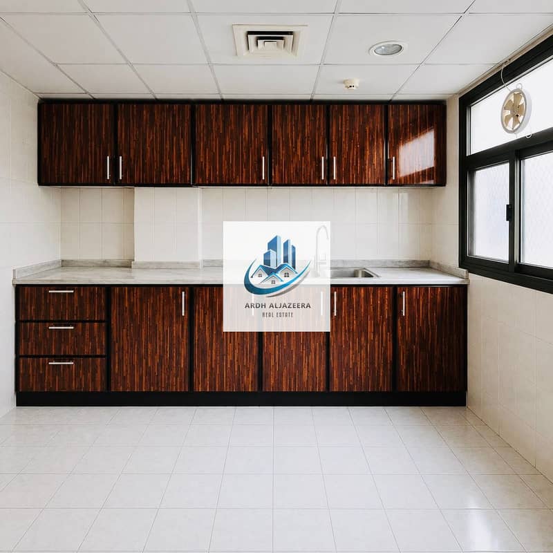 8 329e7713-b1c2-4798-9763-c845804700f0. jpg