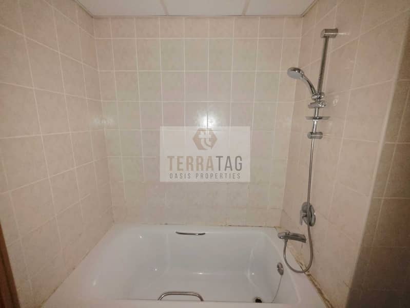 17 d75fc897-5056-4454-b731-2f75108faafd. jpg