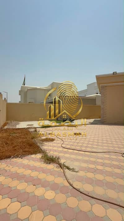 6 Slaapkamers Villa te Koop in Al Darari, Sharjah - a5d85d63-5d9b-4a7c-8c9d-d2773c686a42. jpg 6 Slaapkamers Villa te Koop in Al Darari, Sharjah - a5d85d63-5d9b-4a7c-8c9d-d2773c686a42. jpg