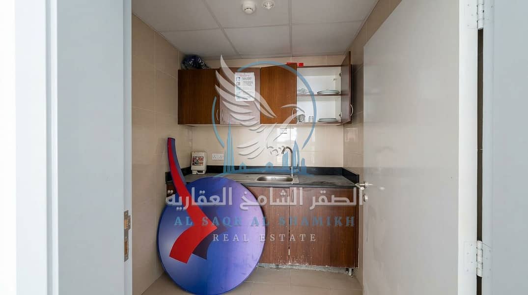 7 محل في الصناعية 15 بمساحة 2000 قدم (7). jpeg