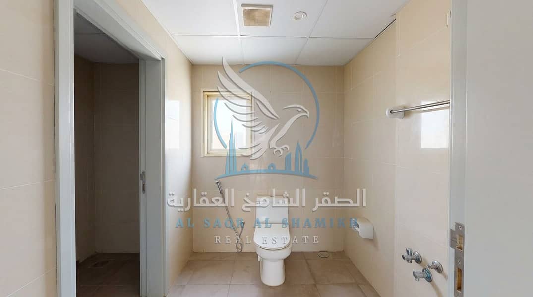 8 محل في الصناعية 15 بمساحة 2000 قدم (12). jpeg