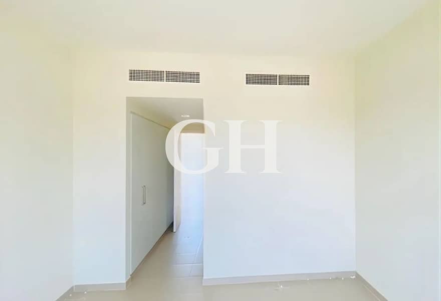 12 p7-Photoroom (2). png