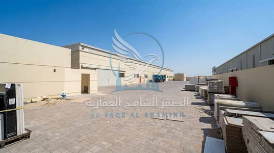 Фабрика в аренду в Аль Саджа, Шарджа - مستودع بمساحة 30 ألف قدم مربع. jpeg
