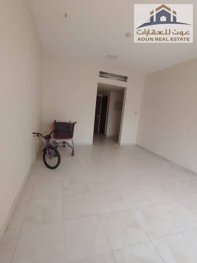1 Schlafzimmer Wohnung zum zur Miete in Abu Shagara, Sharjah - WhatsApp Image 2026-08-11 at 2.19. 49 PM (1). jpeg 1 Schlafzimmer Wohnung zum zur Miete in Abu Shagara, Sharjah - WhatsApp Image 2026-08-11 at 2.19. 49 PM (1). jpeg