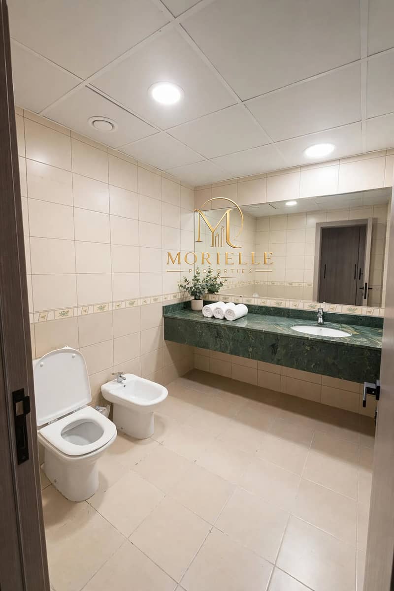4 luxury_bathroom_listing_1. jpg
