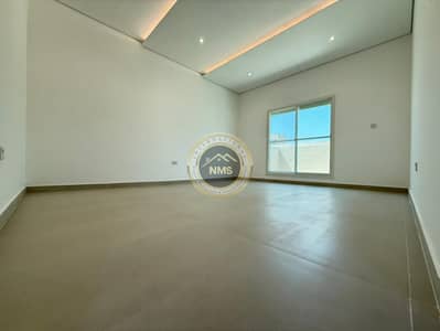2 Bedroom Flat for Rent in Hadbat Al Zaafran, Abu Dhabi - 55bbc88d-5cf1-4d23-9aae-538bdc918e6d. jpg 2 Bedroom Flat for Rent in Hadbat Al Zaafran, Abu Dhabi - 55bbc88d-5cf1-4d23-9aae-538bdc918e6d. jpg
