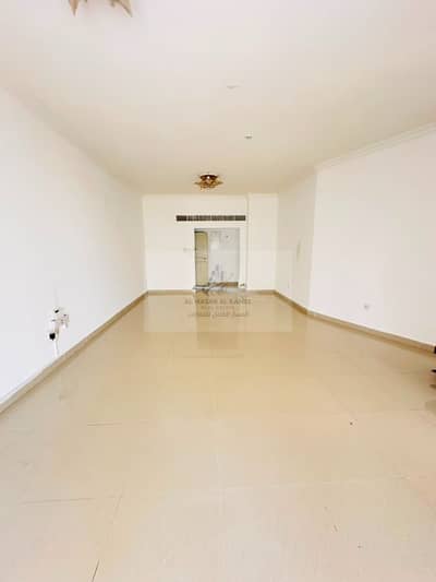 3 habitaciones Apartamento para en Alquiler en Al Majaz, Sharjah - WhatsApp Image 2026-09-05 at 8.53. 41 PM (8). jpeg 3 habitaciones Apartamento para en Alquiler en Al Majaz, Sharjah - WhatsApp Image 2026-09-05 at 8.53. 41 PM (8). jpeg