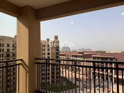 4 habitaciones Apartamento para en Venta en Madinat Jumeirah Living, Dubai - Apartamento en Madinat Jumeirah Living,Lamaa,Lamaa Building 1, 4 dormitorios, 9600000 AED - 16244614 4 habitaciones Apartamento para en Venta en Madinat Jumeirah Living, Dubai - Apartamento en Madinat Jumeirah Living,Lamaa,Lamaa Building 1, 4 dormitorios, 9600000 AED - 16244614