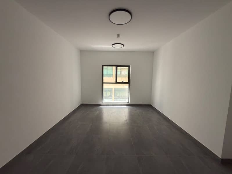 4 8867. jpg