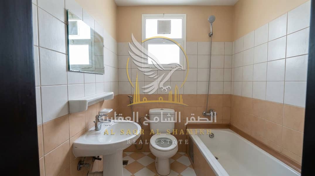 10 Real_estate_photo_enhancement_in…_202609061248. jpeg