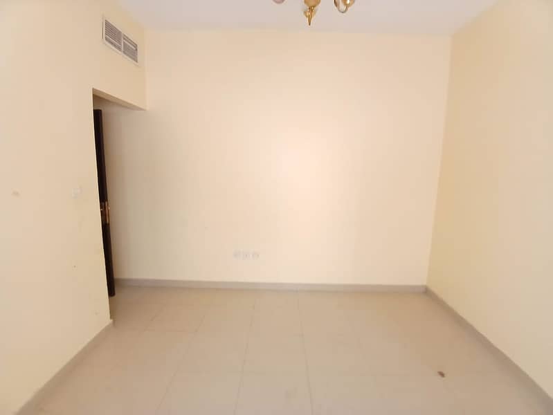 6 9008. jpg