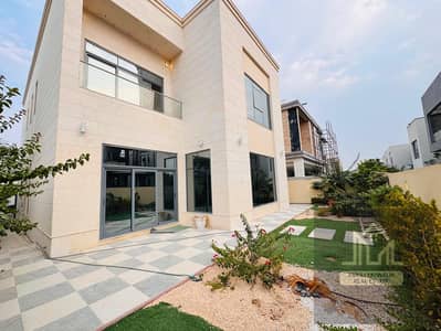 فیلا 5 غرف نوم للايجار في الزاهية، الشارقة - 703f88df-a4b2-4d19-8c6a-2ec5ee7bced3. jpg