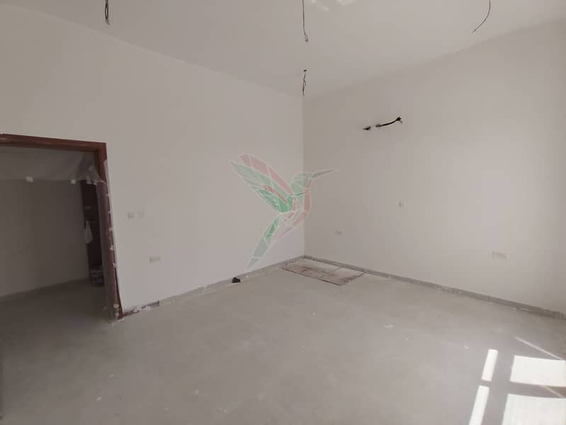 9 listing_1576257631306687_image (12). jpg