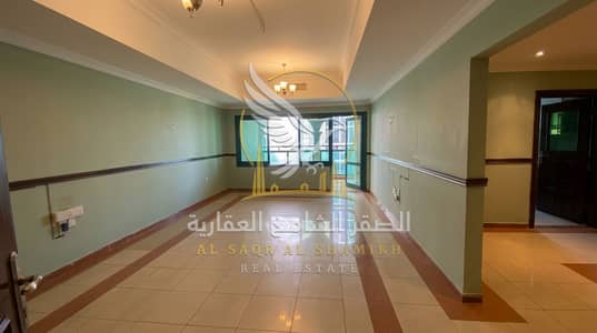 2 Schlafzimmer Wohnung zum zur Miete in Al Mujarrah, Sharjah - غرفتين وصالة في المجرة غرفة خادمة مساحة ضخمة 2. jpeg 2 Schlafzimmer Wohnung zum zur Miete in Al Mujarrah, Sharjah - غرفتين وصالة في المجرة غرفة خادمة مساحة ضخمة 2. jpeg