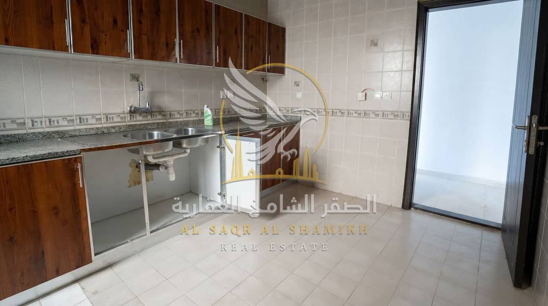 22 Enhancing_real_estate_listing_ph…_202609061650. jpeg