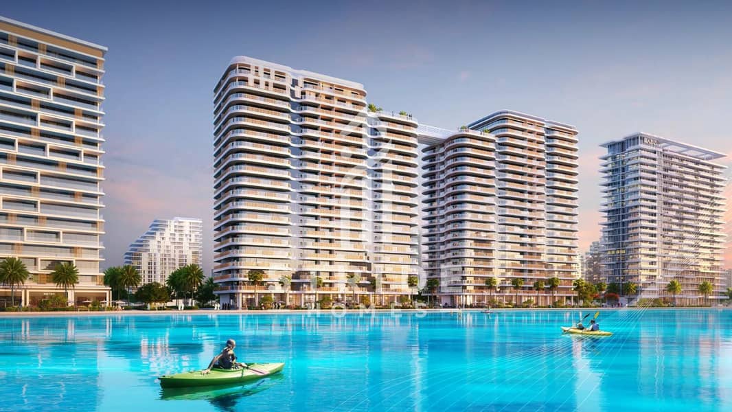 3 Azizi-Venice-Dream-05. webp