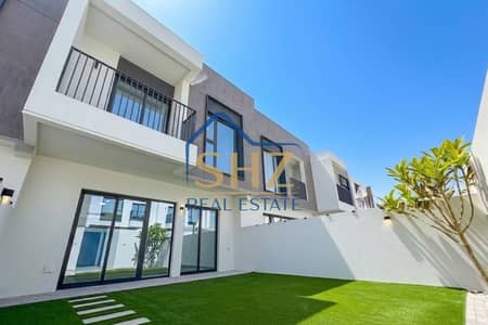 3 Bedroom Townhouse for Sale in Dubai South, Dubai - Pool View | Rented | Landscaped | No Agents