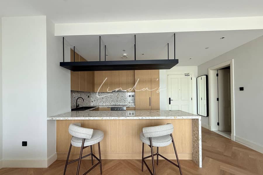 4 images image img