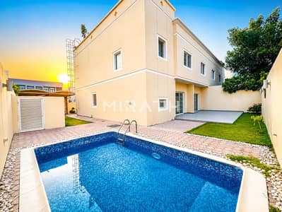 4 Slaapkamers Villa te Huur in Al Barsha, Dubai - b3a8c953-6de1-49b2-9b24-ff38868dc557. jpg 4 Slaapkamers Villa te Huur in Al Barsha, Dubai - b3a8c953-6de1-49b2-9b24-ff38868dc557. jpg
