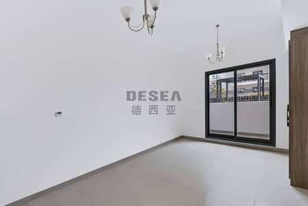 Building zum Verkauf in International City Phase 2 (Warsan 4), Dubai - Gebäude in International City Phase 2 (Warsan 4), 130000000 AED - 16418040