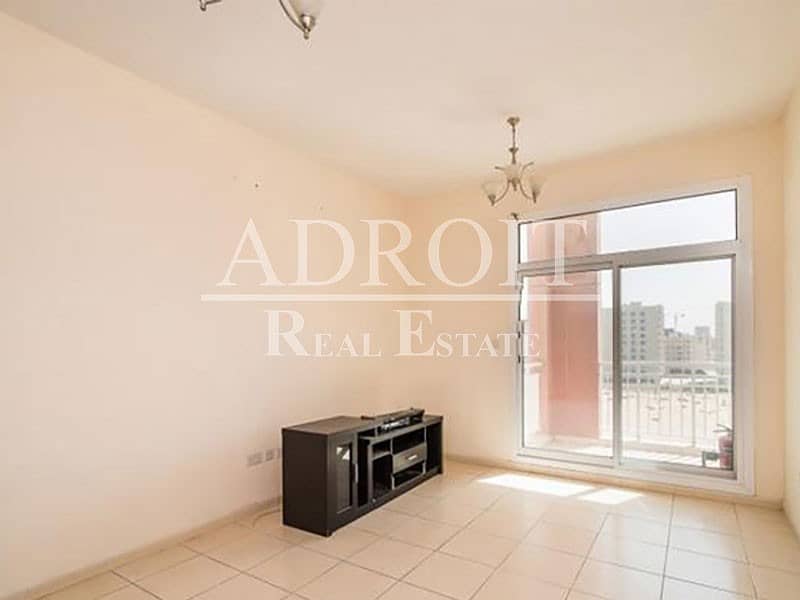 Stunnig Modern Layout | Bright and Spacious 2BR Apartment in Queue Point Stunnig Modern Layout | Bright and Spacious 2BR Apartment in Queue Point