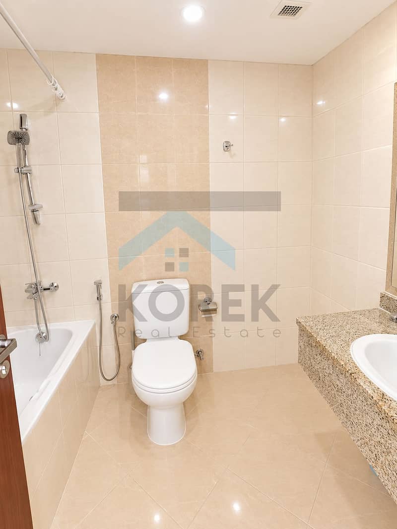 5 bathroom. . png