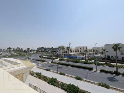 Villa de 5 chambres à à louer à DAMAC Lagoons, Dubai - PXL_20260711_061527396. jpg
