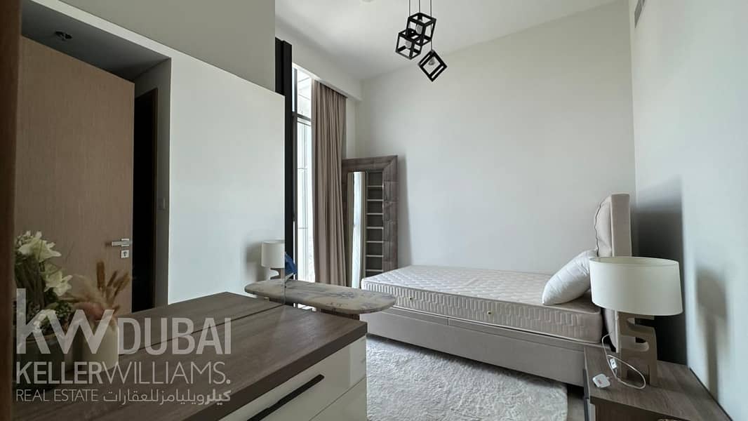 14 043ba944-5bd1-4a97-bed9-82b389a5bba4. jpg