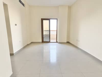 1 habitación Apartamento para en Alquiler en Muwaileh, Sharjah - E1A6021D-BE34-497F-B4FA-0072AE7FD46C. jpeg 1 habitación Apartamento para en Alquiler en Muwaileh, Sharjah - E1A6021D-BE34-497F-B4FA-0072AE7FD46C. jpeg