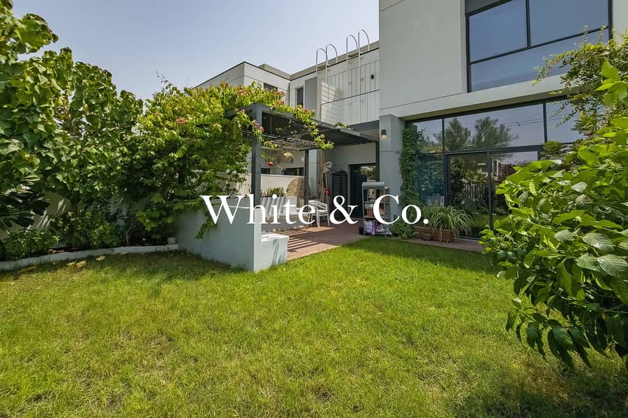 Single Row Close to park and pool | Vastu Single Row Close to park and pool | Vastu