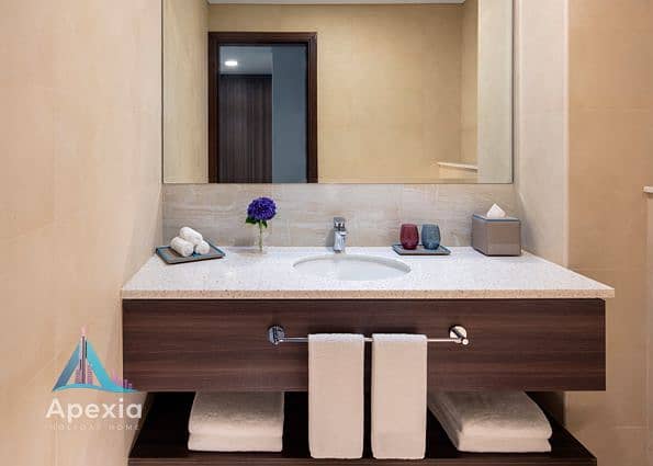7 VPVD_Superior-Seaview-3-Bedroom-Apartment_Guest-Bathroom. jpg