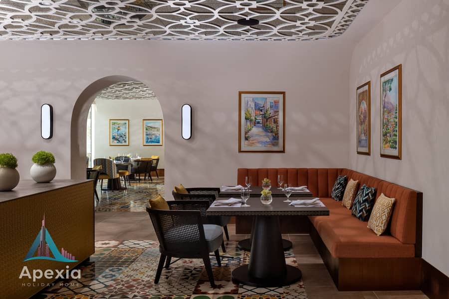 11 La_Sirene_primary_Dining_Area_2. jpg