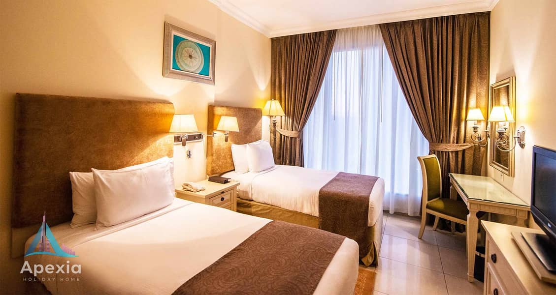 2 mercure_dubai_barsha_heights_two_bedroom_apartment_skyline_slide02_. jpg