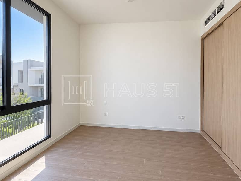 9 Jebel Ali village townhous-17. jpg