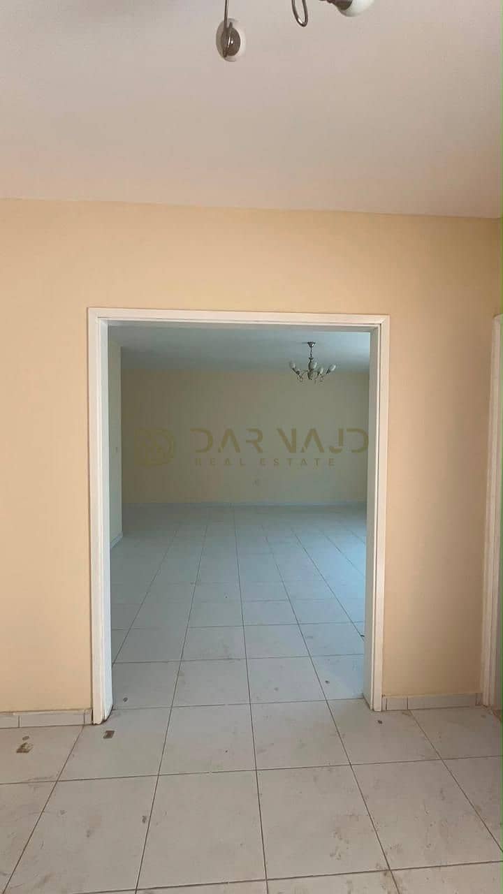 10 1001059726. jpg