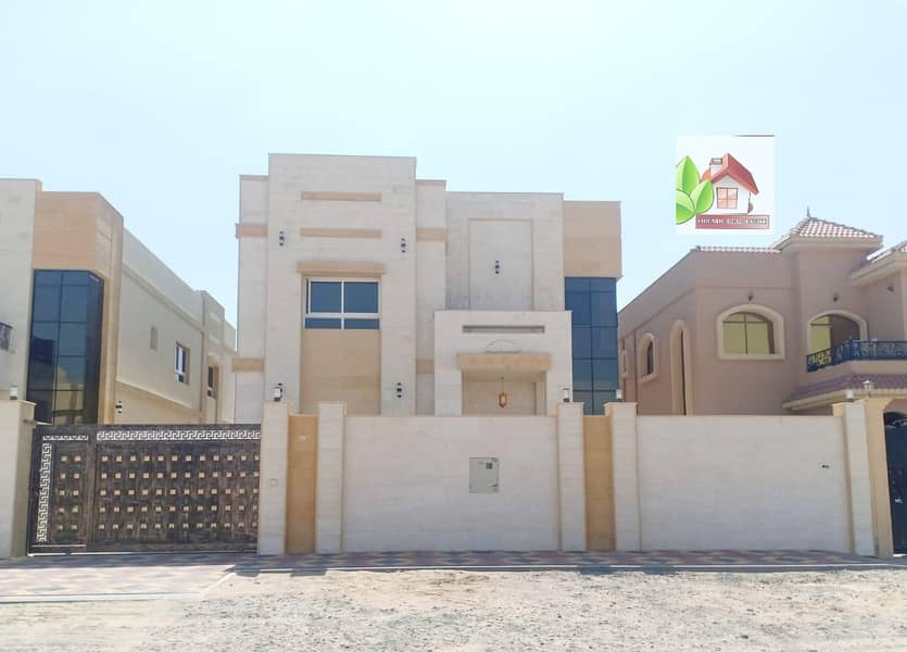 The most luxurious modern villa _ with _ shouts _ of _ _ _ international Super finishing
