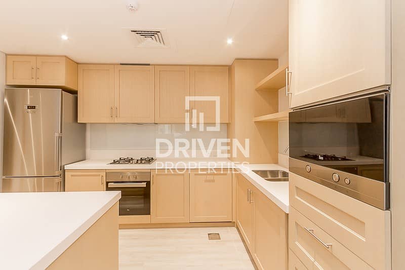 7 Brand New and Spacious 2 Bedroom Apartment