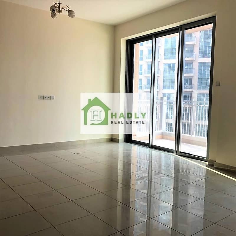 Bright Spacious Apartment For Rent at Standpoint