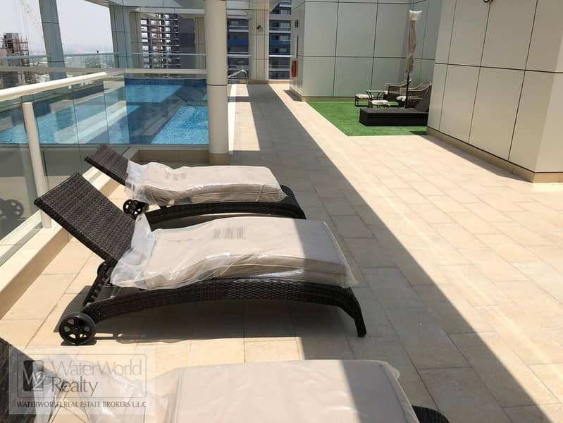 23 Roof Top Swimming Pool 1. jpg